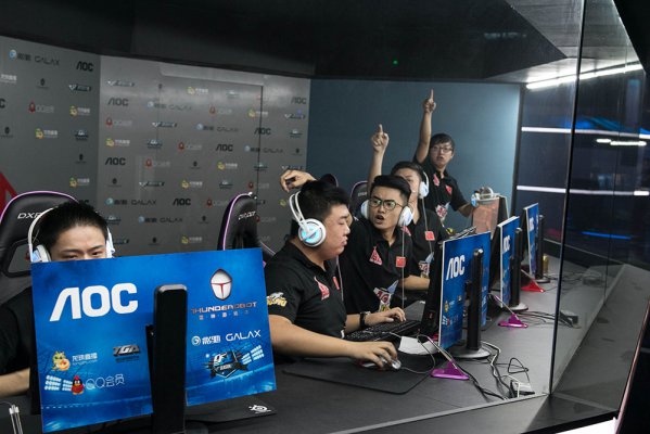 在不同项目 在不同项目